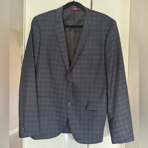 HUGO BOSS navy checkered blazer